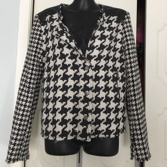 Buffalo black & white houndstooth, fringe jacket, M, acrylic/wool, new (no tags) - Picture 2 of 4